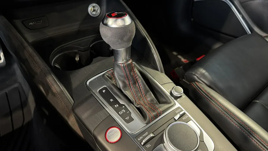 AUDI A3 RS3 TFSI Quattro S tronic