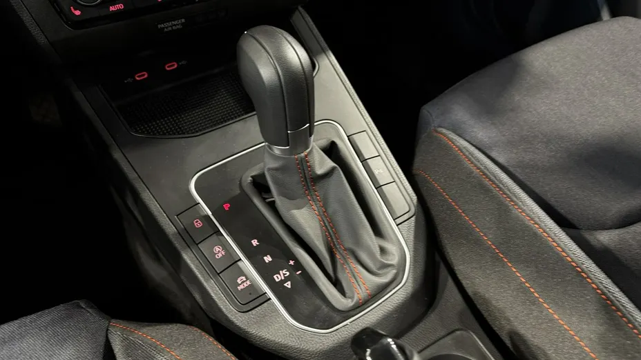 SEAT Ibiza Ibiza 1.0 TSI FR S&S DSG