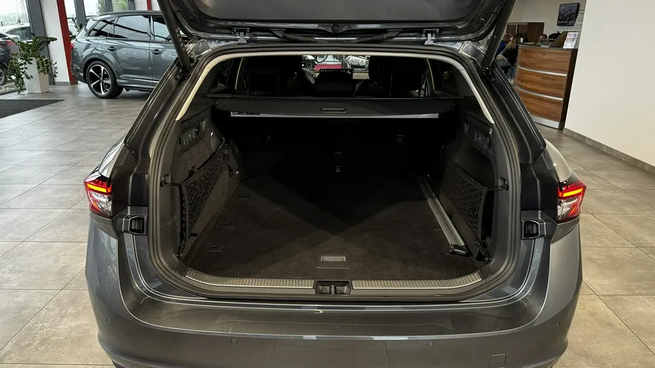 SKODA Superb Superb 1.5 TSI mHEV L&K DSG