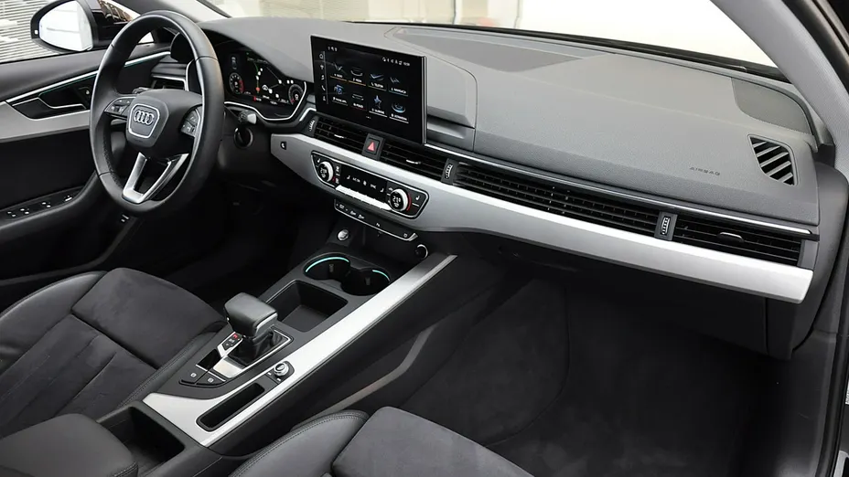 AUDI A4 A4 40 TFSI mHEV Advanced S tronic