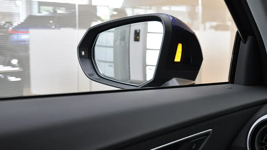 AUDI Q2 Q2 40 TFSI Quattro S Line S tronic