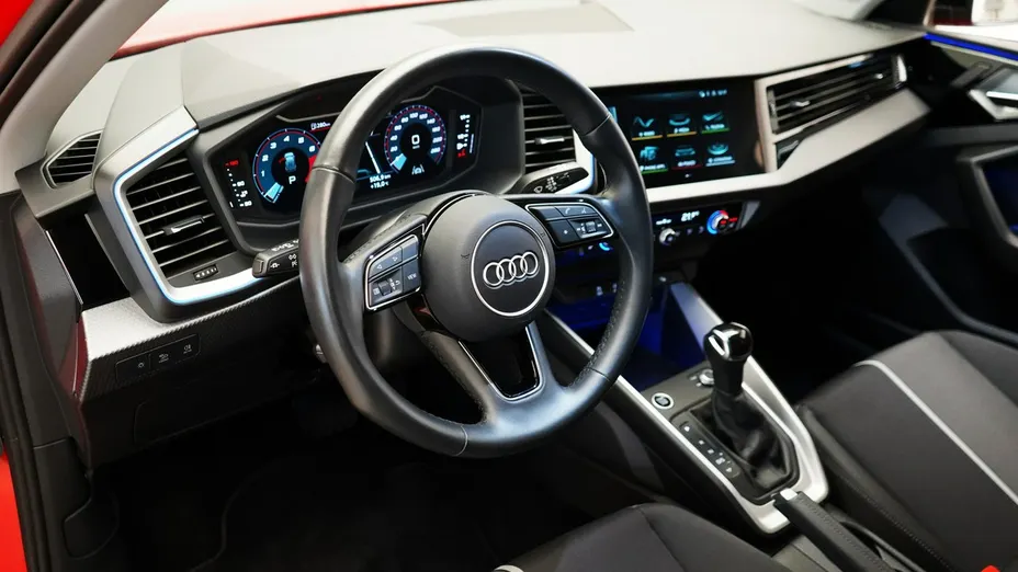 AUDI A1 A1 30 TFSI Advanced S tronic