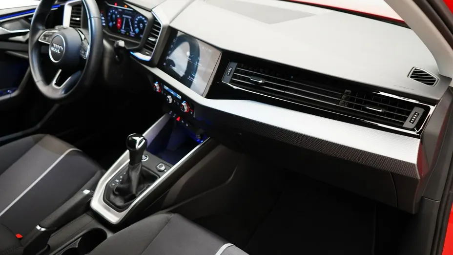 AUDI A1 A1 30 TFSI Advanced S tronic