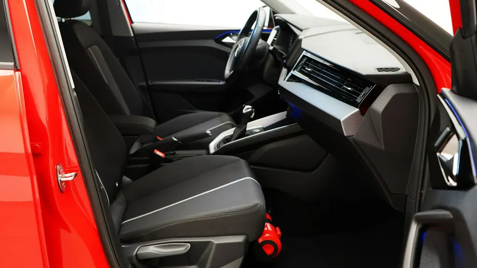 AUDI A1 A1 30 TFSI Advanced S tronic