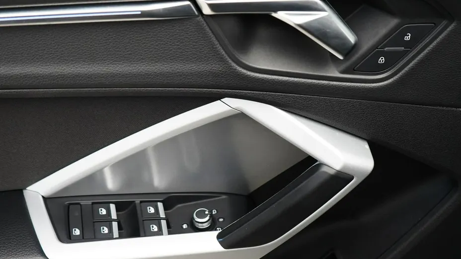AUDI Q3 Q3 35 TFSI Advanced