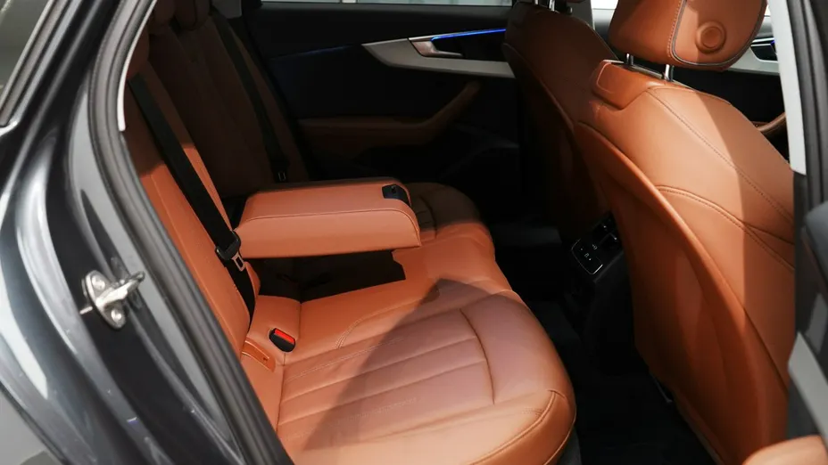AUDI A4 A4 35 TDI mHEV S tronic
