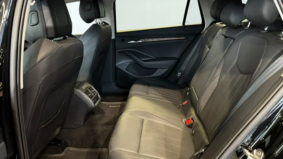 SKODA Superb Superb 1.5 TSI mHEV L&K DSG