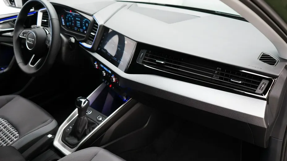 AUDI A1 A1 35 TFSI S-Line S tronic