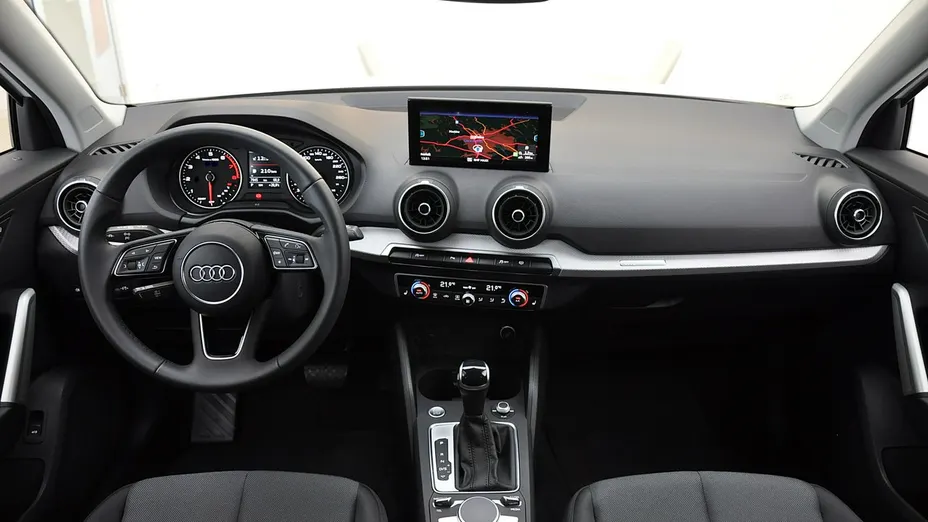 AUDI Q2 Q2 35 TFSI Advanced S tronic