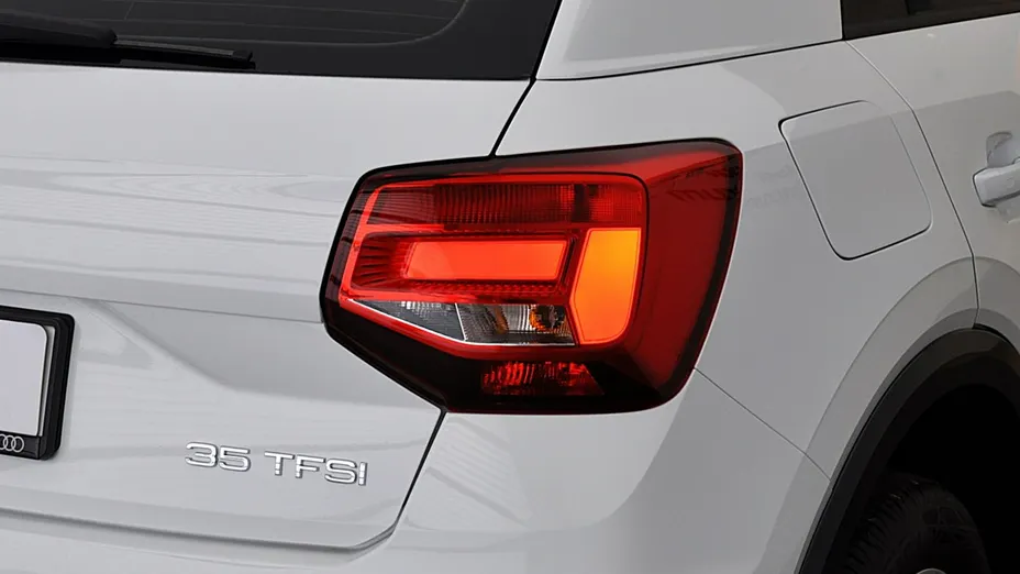 AUDI Q2 Q2 35 TFSI Advanced S tronic