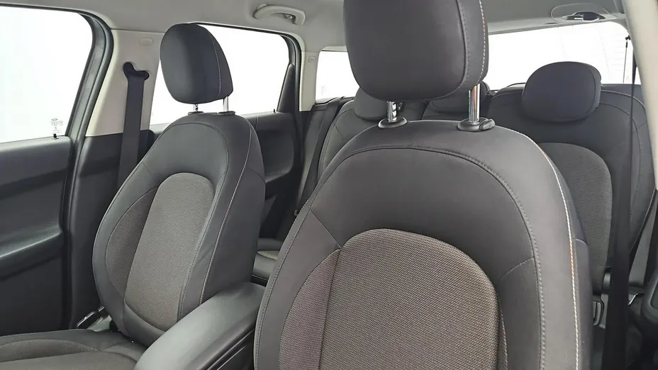 MINI [BMW] Countryman Cooper D aut