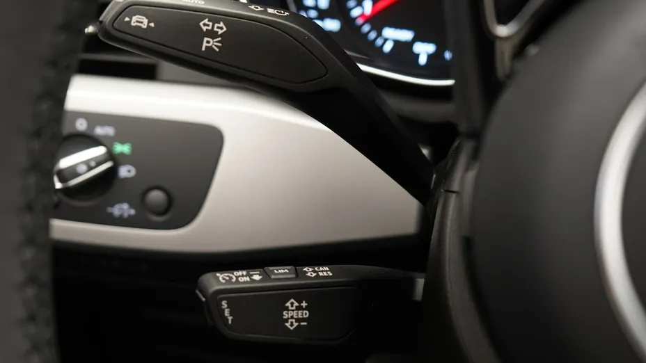 AUDI A4 A4 40 TFSI mHEV Advanced S tronic