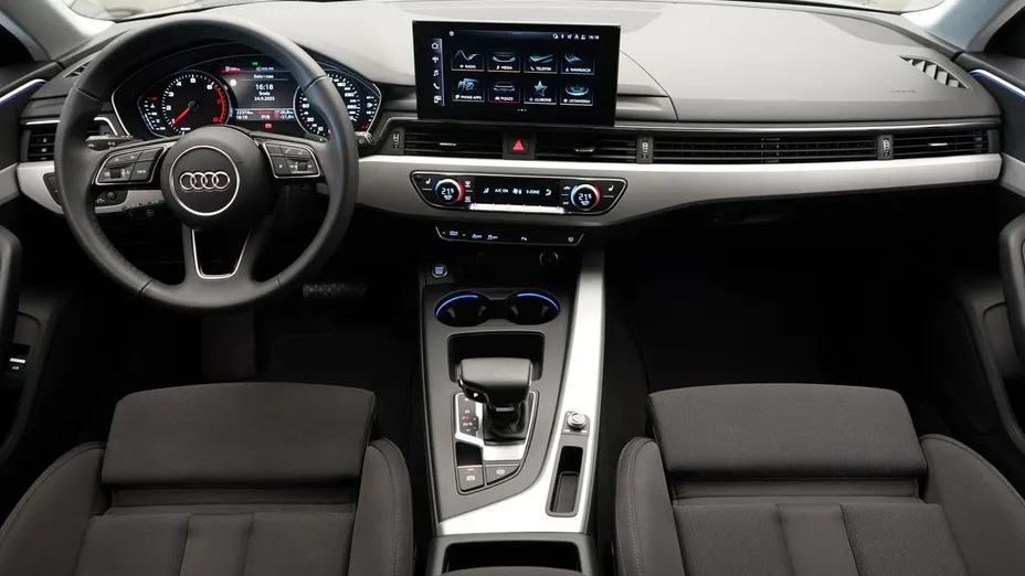 AUDI A4 A4 40 TFSI mHEV Advanced S tronic