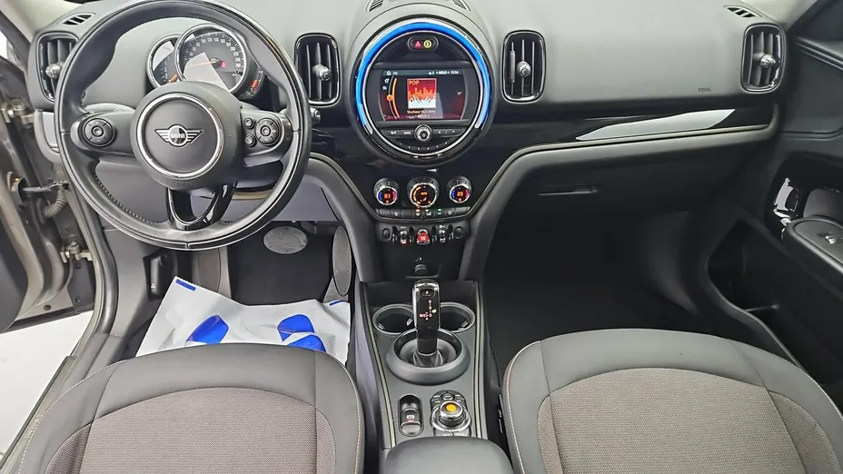 MINI [BMW] Countryman Cooper D aut