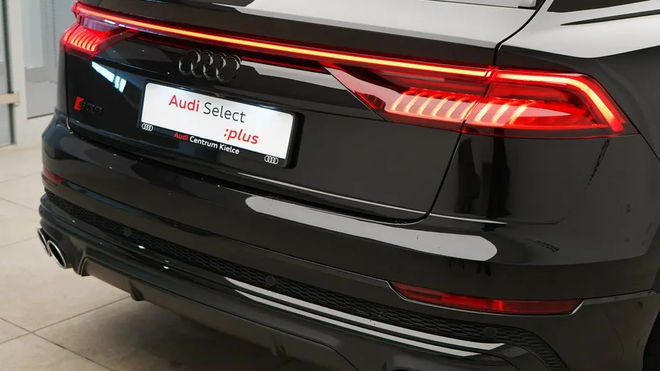 AUDI Q8 SQ8 TFSI Quattro Tiptronic