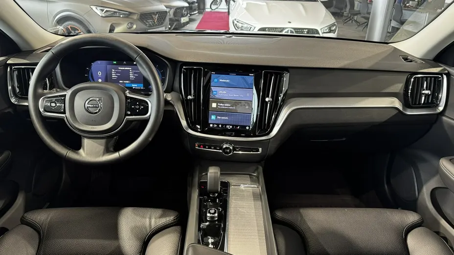 VOLVO V60 V60 CC Plus B4 D AWD aut