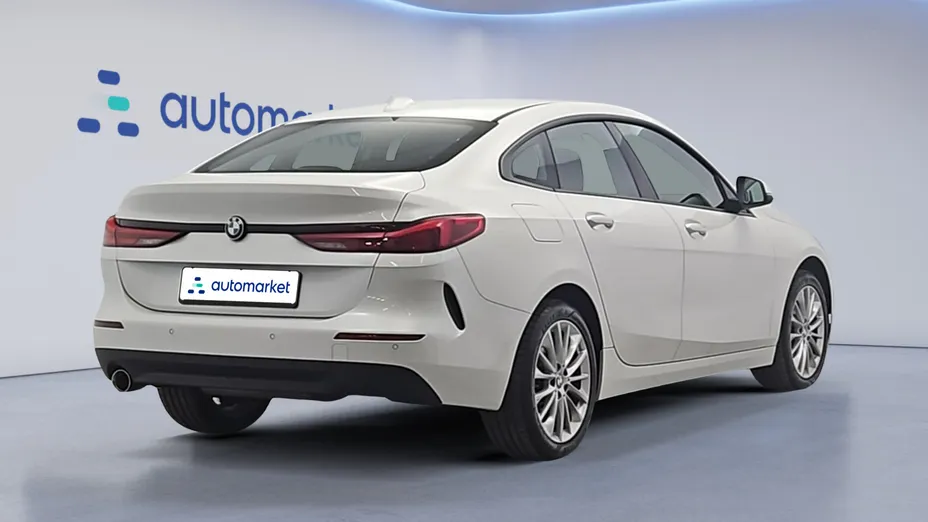 BMW Seria 2 216d Advantage aut