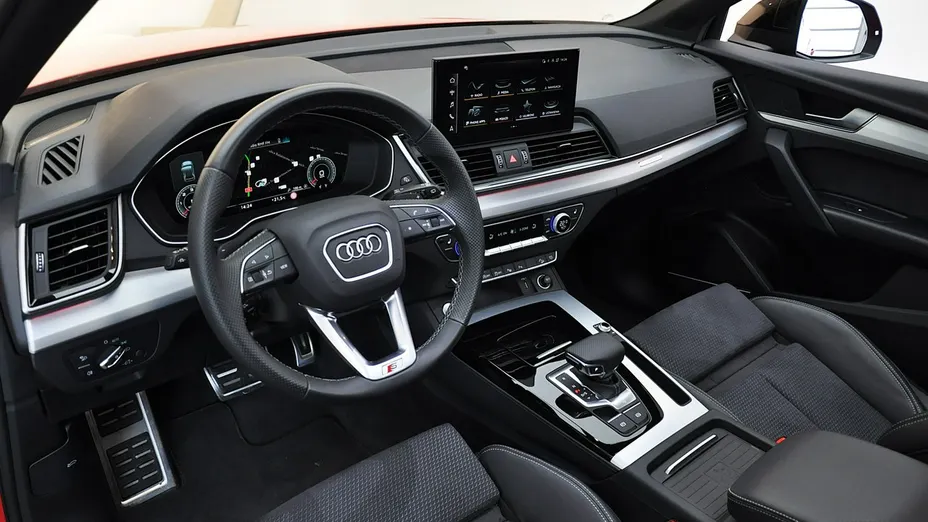 AUDI Q5 Q5 40 TDI mHEV Quattro S Line S tronic