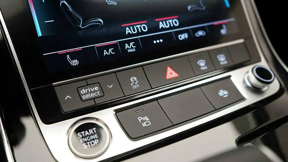 AUDI Q7 Q7 45 TDI mHEV Quattro S Line Tiptr.