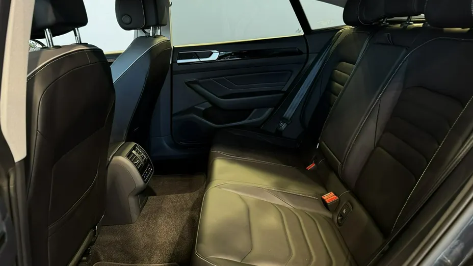 VOLKSWAGEN Arteon Arteon 2.0 TSI Elegance DSG