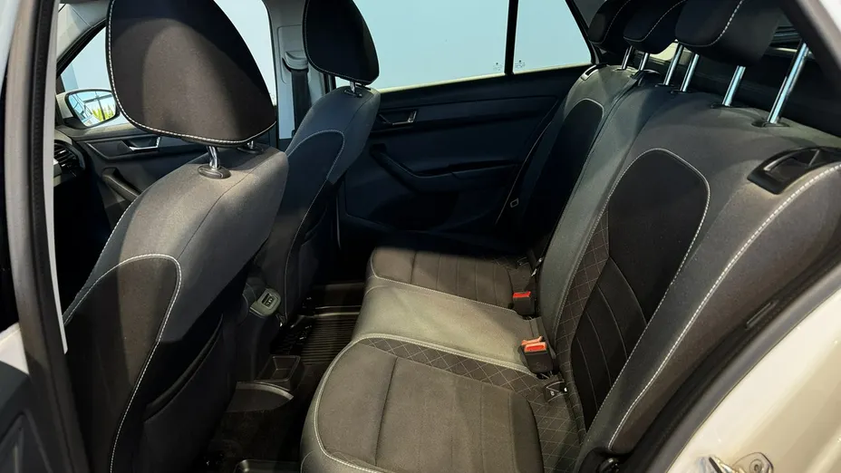 SKODA Fabia Fabia 1.0 TSI Ambition