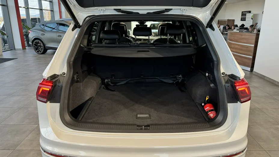 VOLKSWAGEN Tiguan Tiguan Allspace 2.0 TSI 4Mot. R-Line DSG