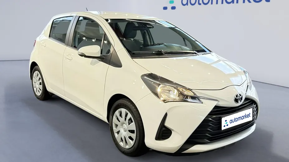 TOYOTA Yaris Yaris 1.5 Active