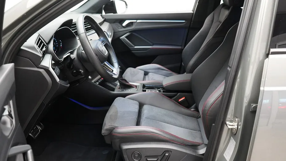 AUDI Q3 Q3 40 TFSI Quattro S-Line S tronic