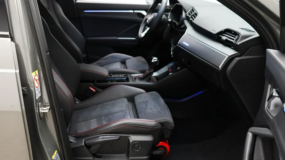 AUDI Q3 Q3 40 TFSI Quattro S-Line S tronic