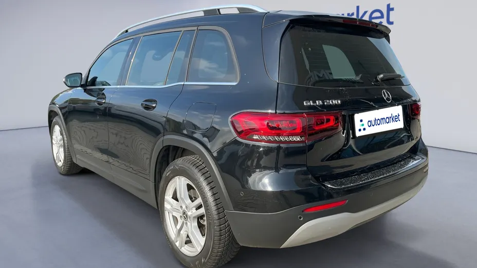 MERCEDES-BENZ GLB GLB 200 7G-DCT