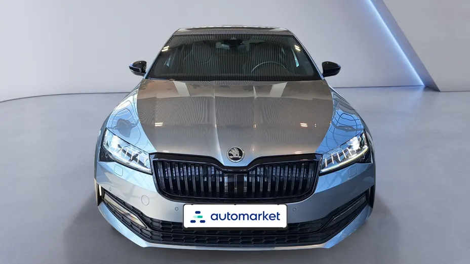 SKODA Superb Superb 2.0 TDI SCR Sportline DSG