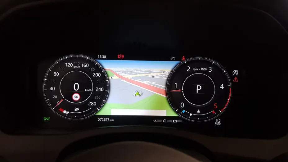 JAGUAR XE XE 2.0 D180 R-Dynamic SE aut