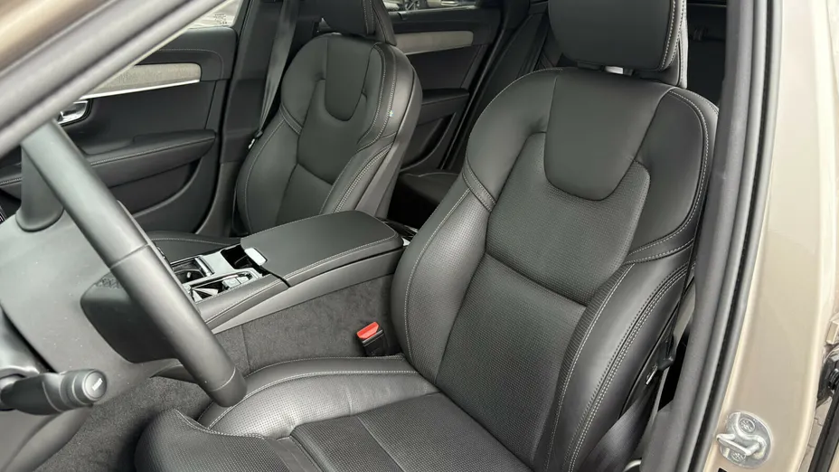 VOLVO V90 V90 T6 AWD Plug-In Hybrid Plus Dark aut