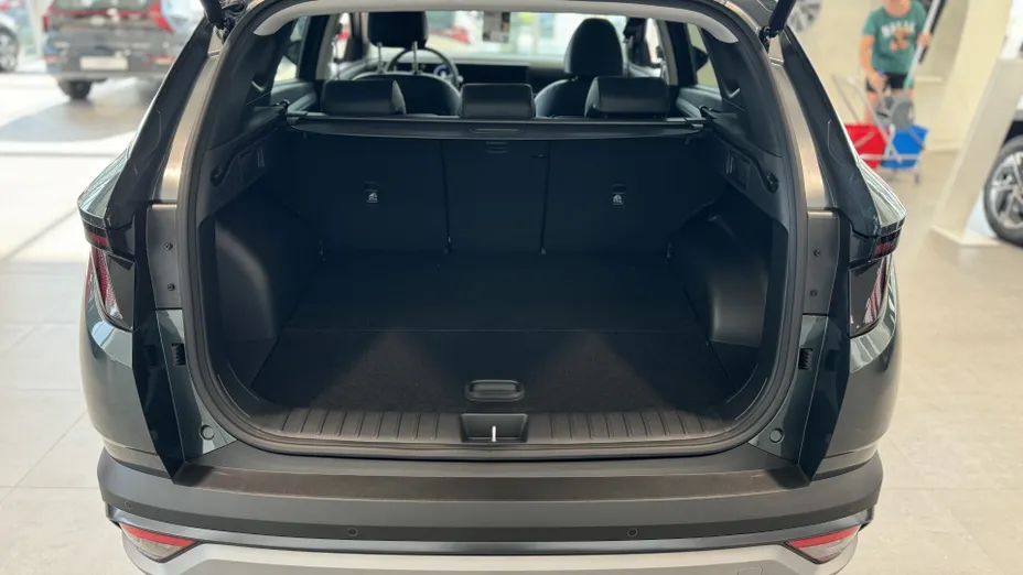 HYUNDAI Tucson Tucson 1.6 T-GDi HEV Smart 2WD aut Nowy