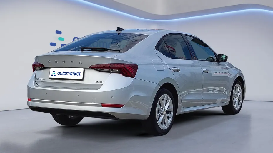 SKODA Octavia Octavia 1.5 TSI e-Tec Ambition DSG
