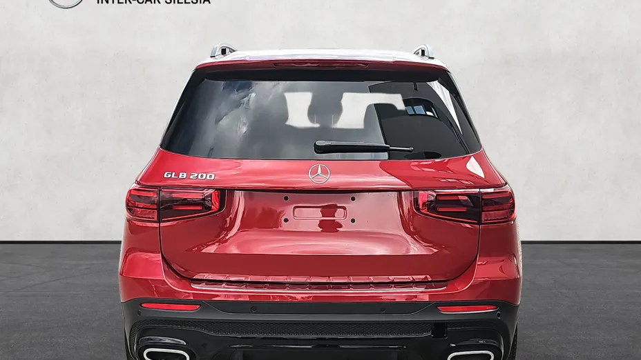 MERCEDES-BENZ GLB GLB 200 mHEV AMG Line 7G-DCT Nowy
