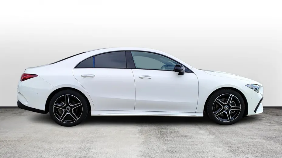 MERCEDES-BENZ CLA CLA 200 AMG Line 7G-DCT