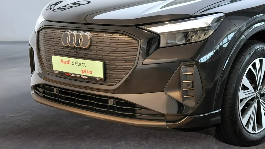 AUDI Q4 Q4 e-tron 40 77kWh Advanced