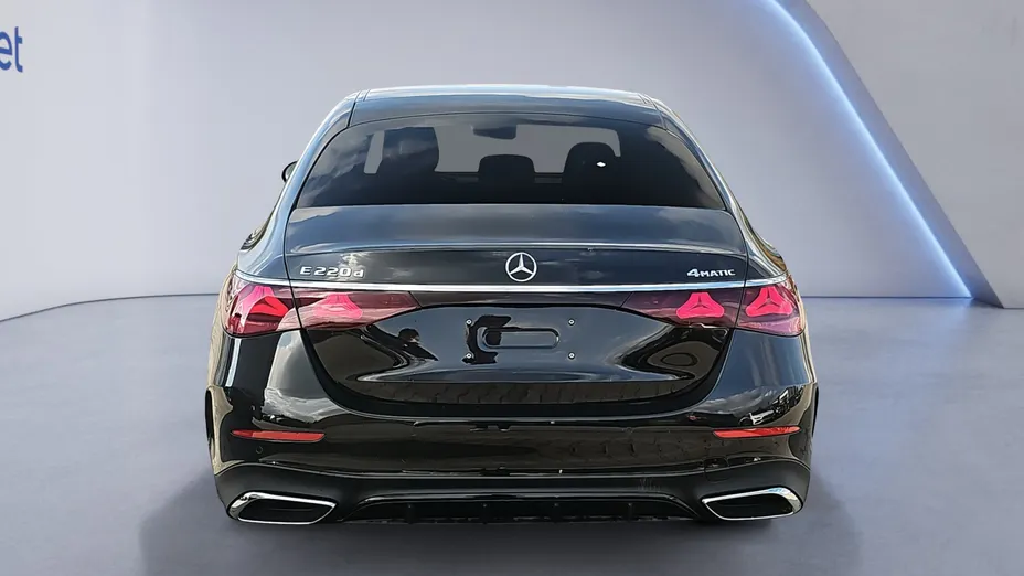 MERCEDES-BENZ E Klasa E 220 d mHEV 4-Matic AMG 9G-Tronic Nowy