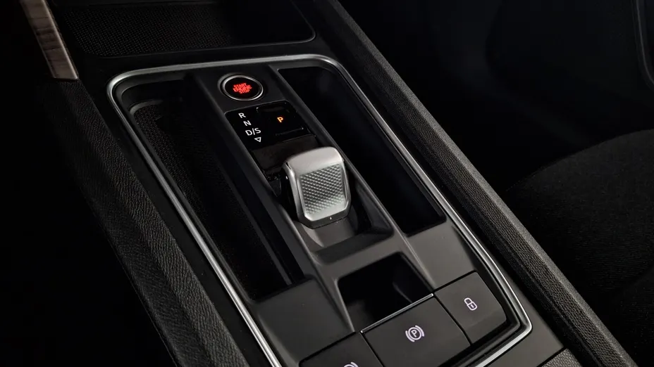 SEAT Leon Leon 1.5 eTSI Xcellence DSG