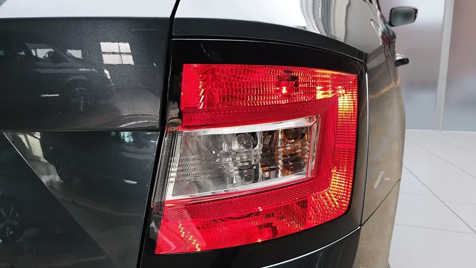 SKODA Fabia Fabia 1.0 TSI Ambition