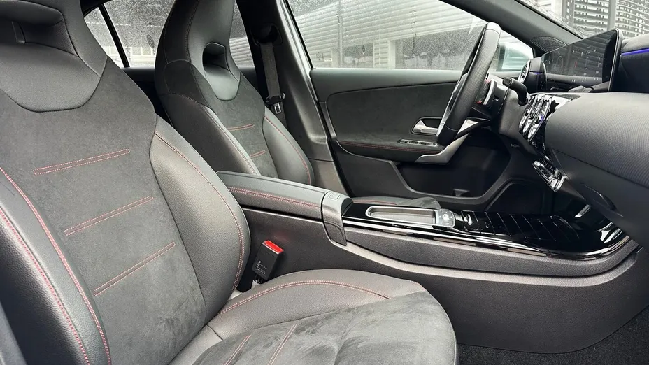 MERCEDES-BENZ A Klasa A 200 7G-DCT