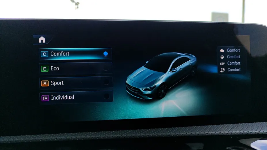 MERCEDES-BENZ CLA CLA 200 mHEV AMG Line 7G-DCT