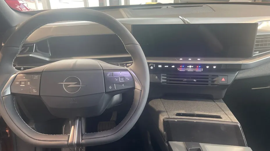 OPEL Grandland X Grandland 1.2 mHEV Edition eDTC6 Nowy
