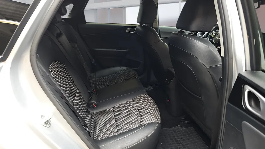 KIA Cee'd Ceed 1.5 T-GDI L