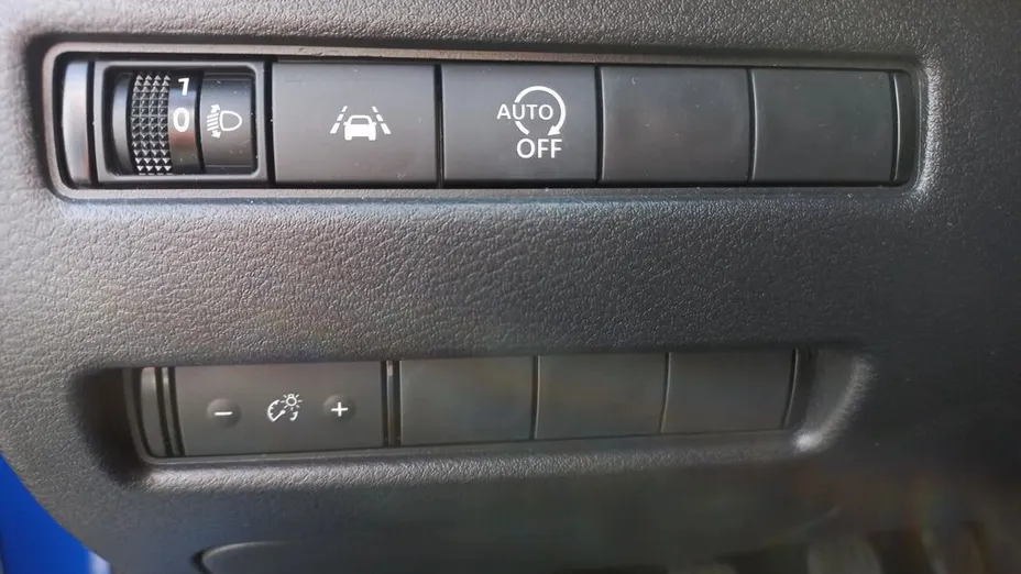 NISSAN Qashqai Qashqai 1.3 DIG-T mHEV N-Connecta