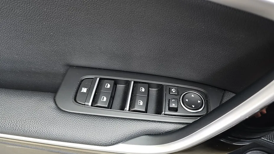 KIA Cee'd Ceed 1.6 CRDi SCR L DCT