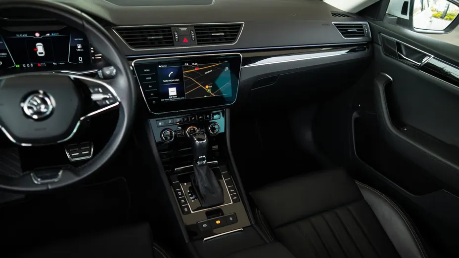 SKODA Superb Superb 2.0 TDI SCR L&K DSG