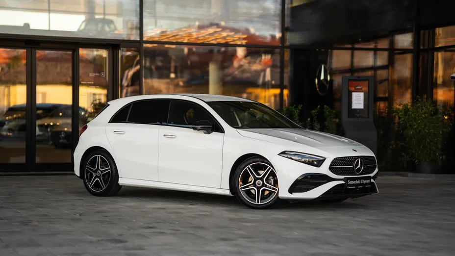 MERCEDES-BENZ A Klasa A 200 AMG Line 7G-DCT