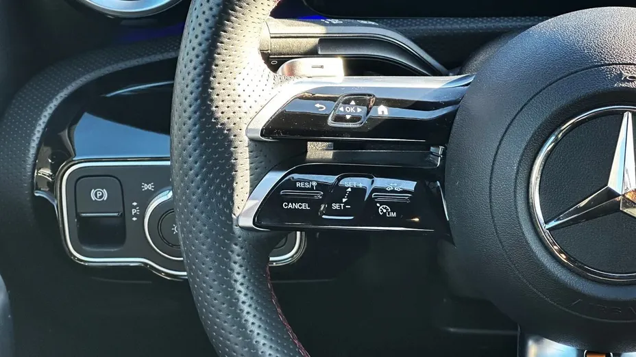 MERCEDES-BENZ A Klasa A 200 7G-DCT